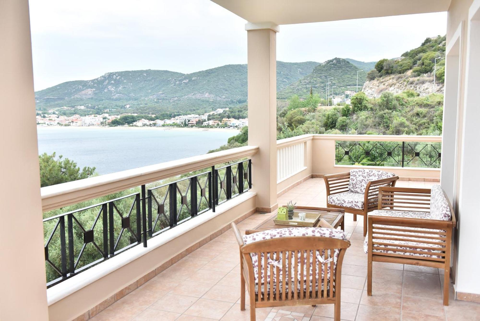 Palio Suites PalaiónTsiflíkion Buitenkant foto