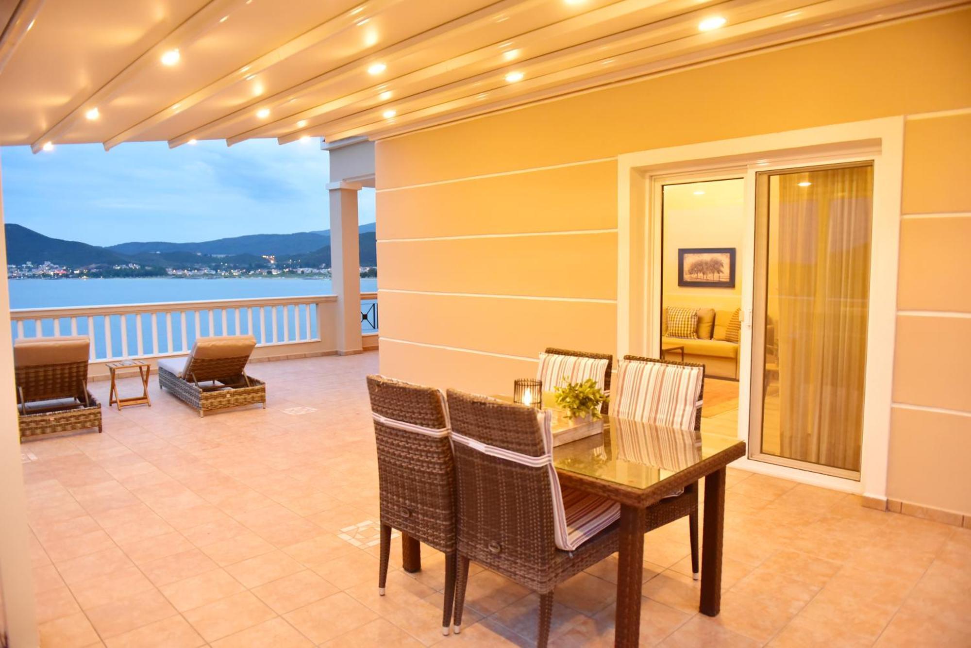 Palio Suites PalaiónTsiflíkion Buitenkant foto