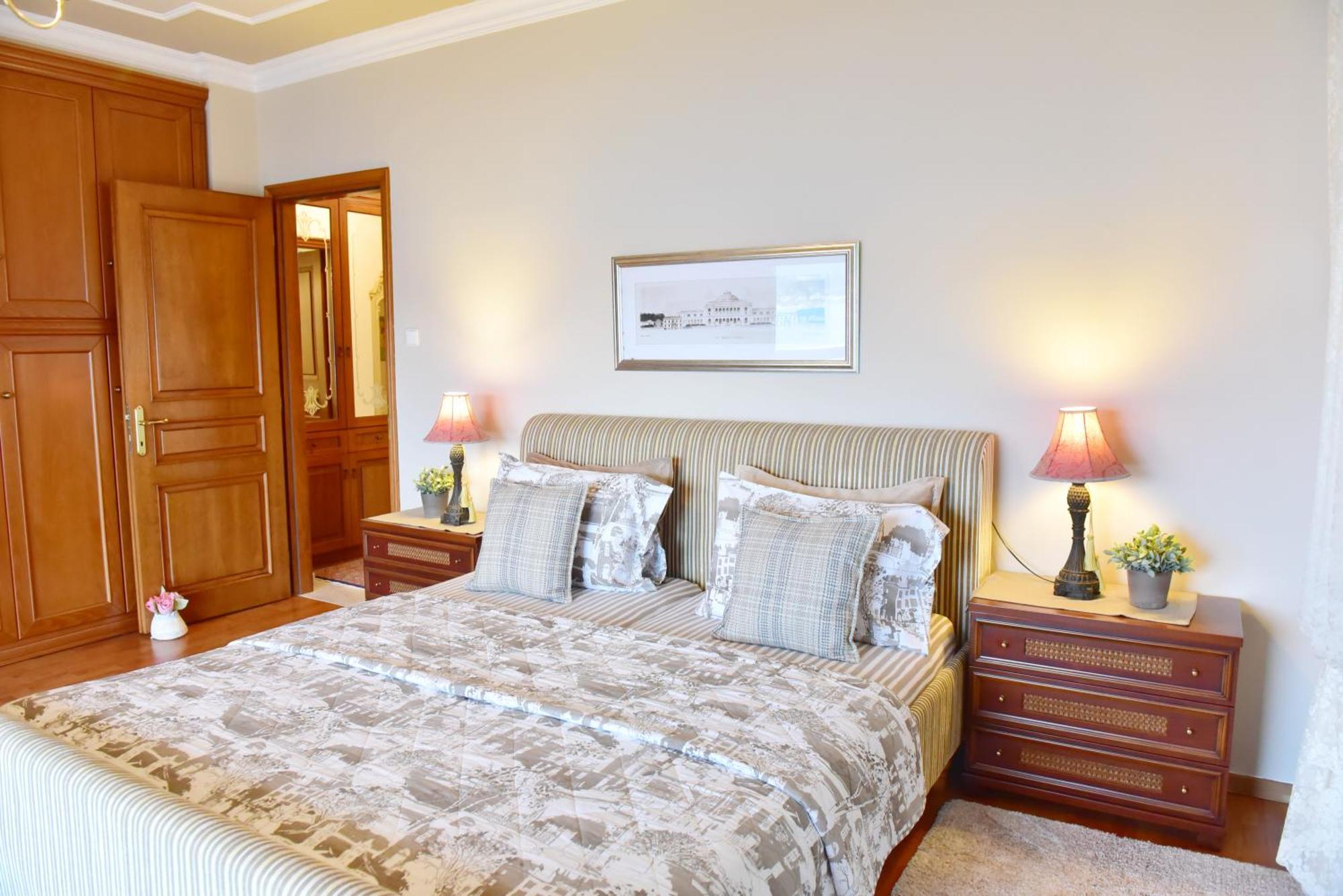 Palio Suites PalaiónTsiflíkion Buitenkant foto