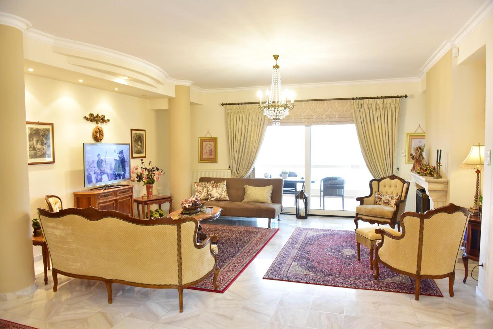 Palio Suites PalaiónTsiflíkion Buitenkant foto